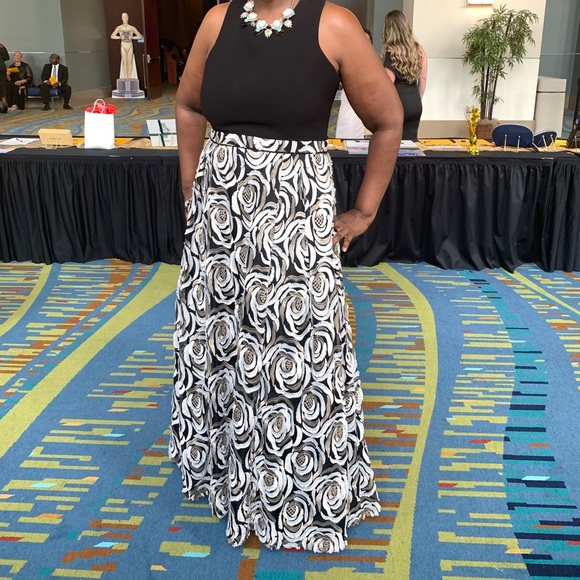 Calvin Klein gown size 16 - Picture 2 of 3